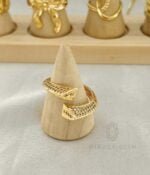Serpentine Twist