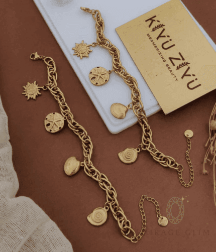Charm bracelet