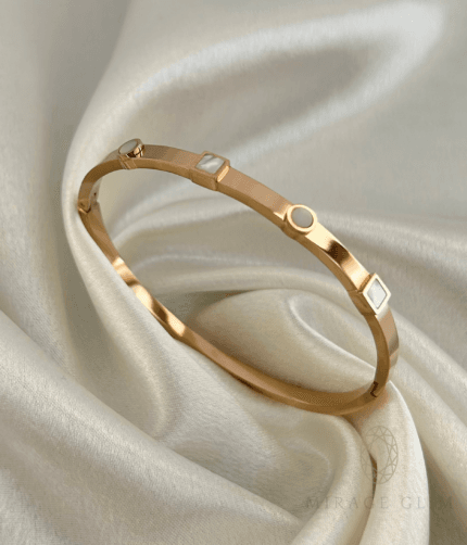 Zz Minimalist Chic