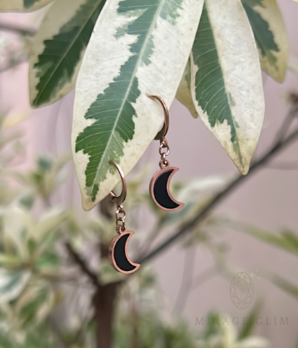 Crescent hoop