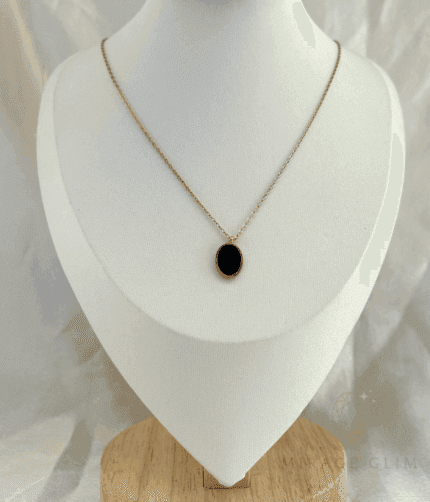 Zz Oval necklace