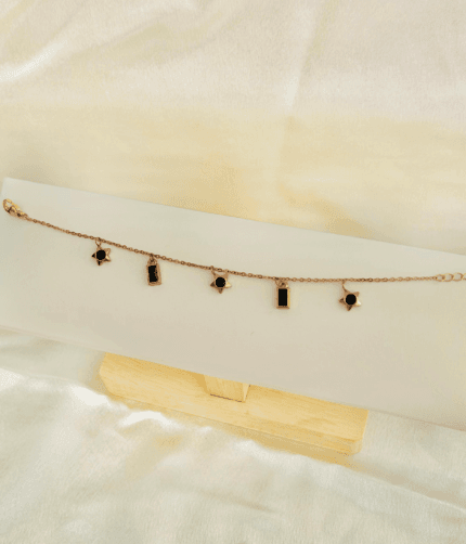 Zz Black Charm bracelet