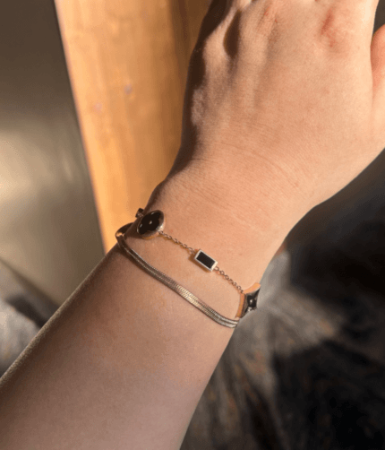 Double layered bracelet