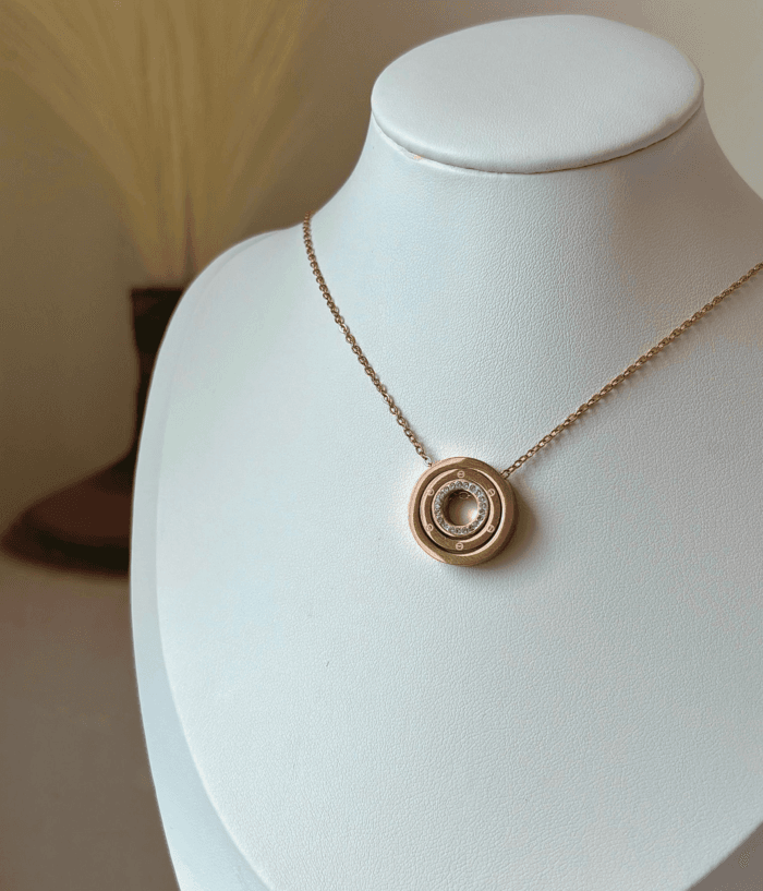 Trendy Necklace - Image 2