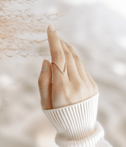 Zz V ring Rose Gold