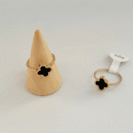 Clover ring