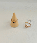 Roman with stone - Image 2