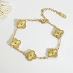 Clover bracelet Gold - Image 2