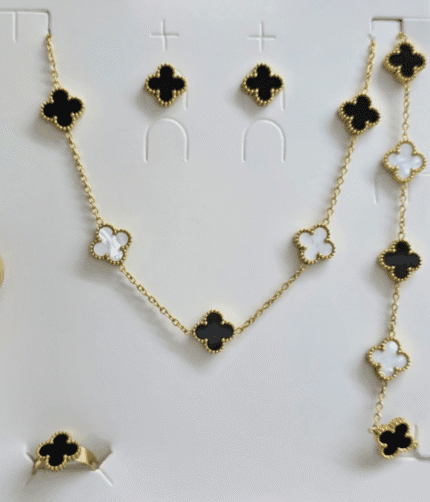 Clover combo black and white