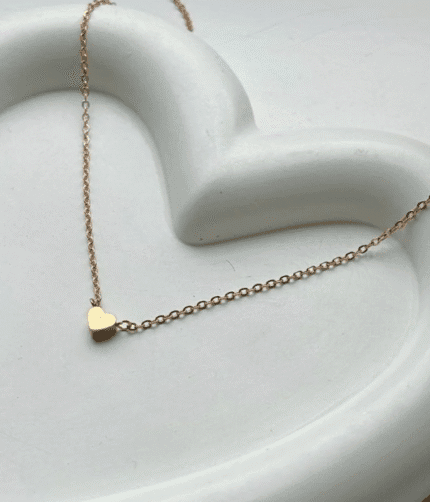 Minimal necklace-Heart