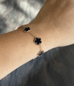Flower bracelet