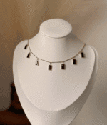 Black hamging necklace - Image 2