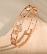 Flower bangle