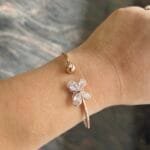 Adjustable bangle